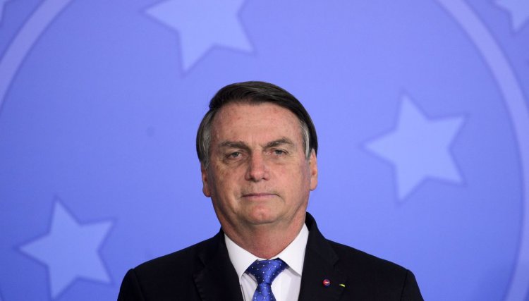 Bolsonaro diz que governo federal não comprará vacina CoronaVac