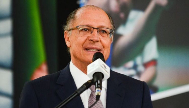 Alckmin se filia ao PSB, e visa ser vice de Lula