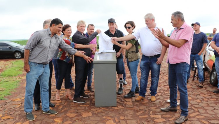 Cafelândia em parceria com a Itaipu Binacional e a Copacol, conclui pavimentação Poliédrica