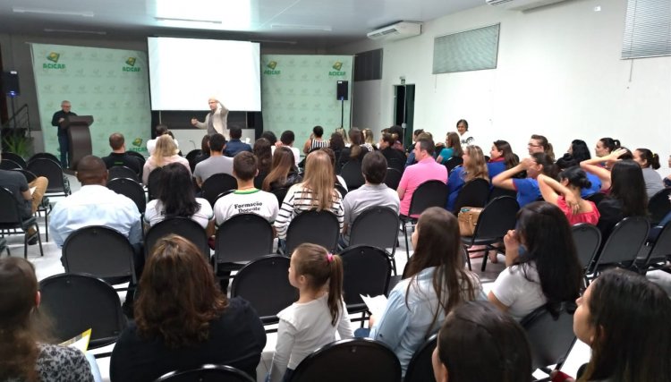 Acicaf realiza segundo encontro do 3° Ciclo de Palestras