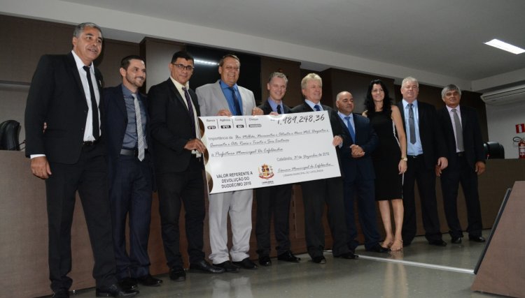 Câmara de Vereadores de Cafelândia devolve mais de 1,9 milhão para prefeitura