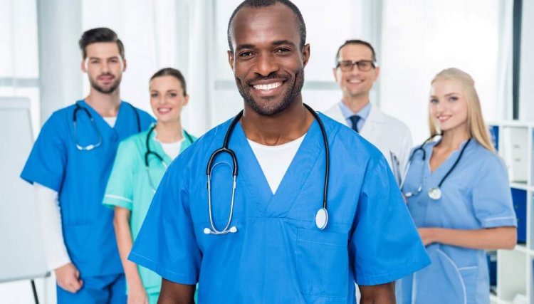 Cafelândia inicia a contratação de Médicos