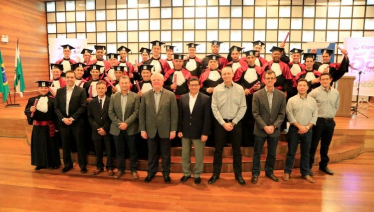 Copacol forma 25 colaboradores no curso de eletromecânica