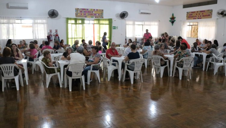 Dia da Mulher é comemorado pelas vovós de Cafelândia 