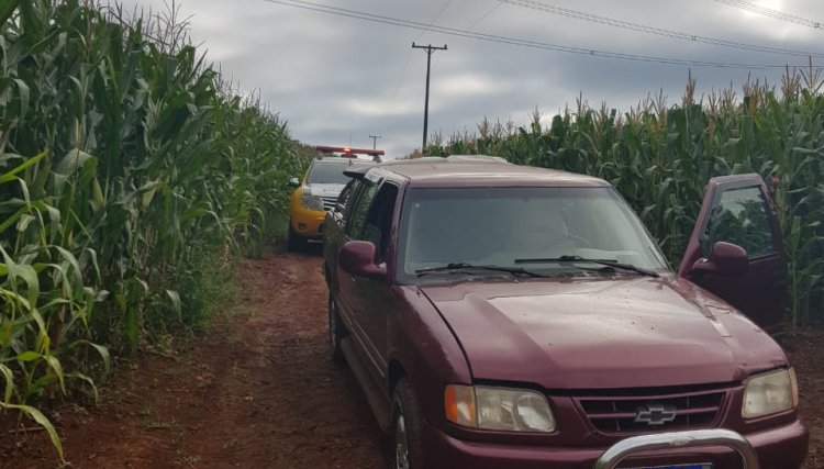 Camionete furtada é encontrada pela Polícia Militar de Cafelândia