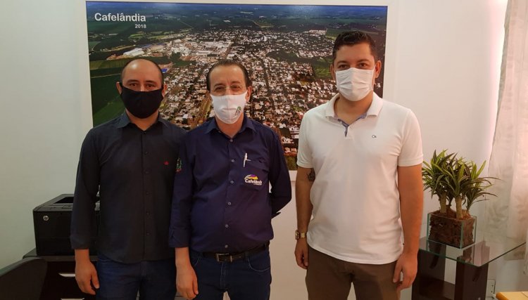 Novo secretário de Gabinete e Finanças de Cafelândia, participa de reunião sobre as demandas das suas áreas