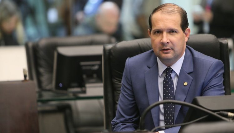 Projeto do deputado Micheletto propõe que mercadorias utilizadas com ração animal tenha isenção de ICMS