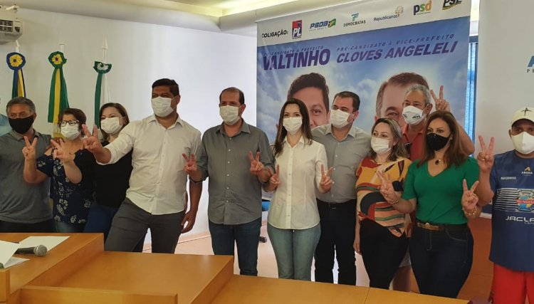 Sérgio Souza e Micheletto apoiam as pré-candidaturas de Junior em Jesuítas e Valtinho em Assis, veja o vídeo 