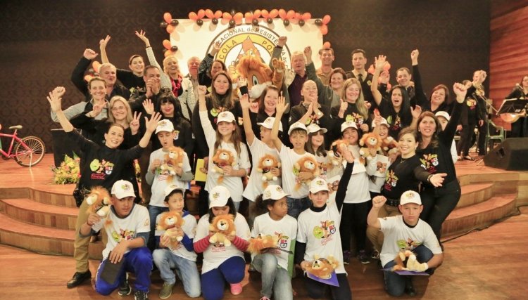 Proerd forma alunos em Cafelândia 
