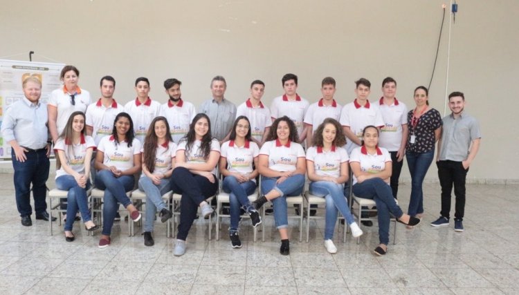 Jovens aprendizes são contratados pela Copacol em parceria com a Unica