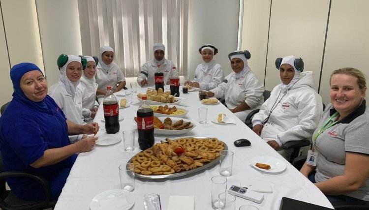 Copacol realiza café com padrinhos no abatedouro de peixes
