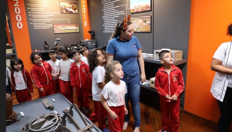 Crianças visitam Centro Cultural Padre Luis Luise na Copacol