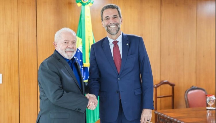 Lula nomeia Enio Verri para diretor-geral da itaipu