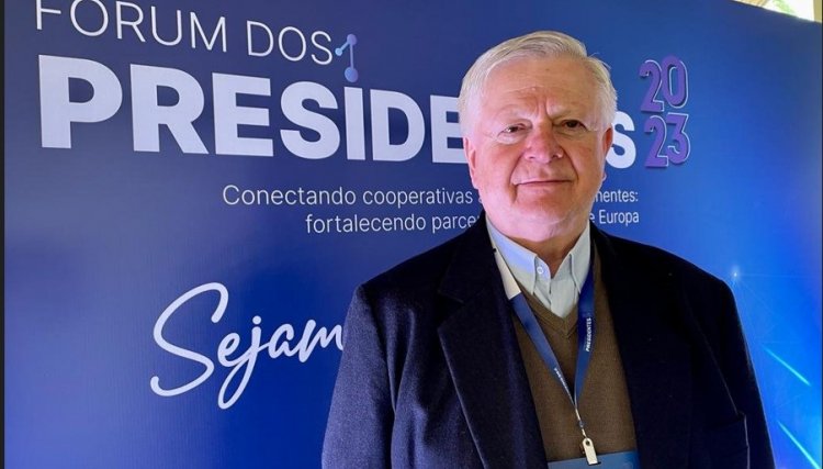 Valter Pitol participa do Fórum dos Presidentes em Foz do Iguaçu