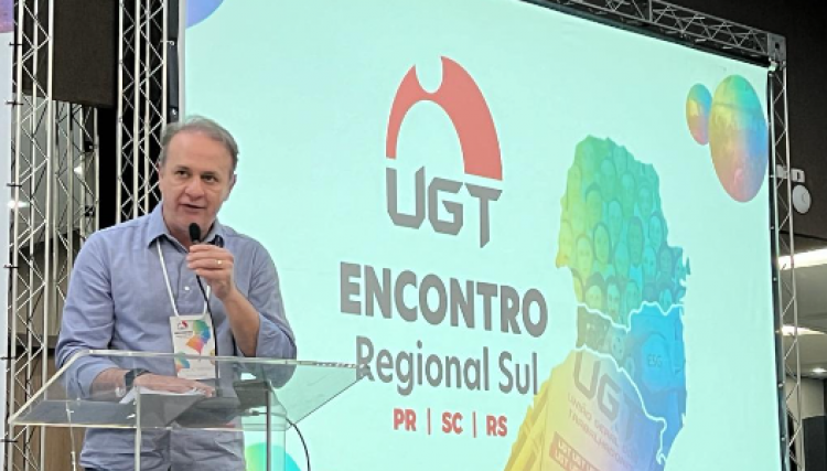 Presidente do Sintrascoop participa de encontro Regional da UGT em Foz com sindicalistas do PR, SC e RS