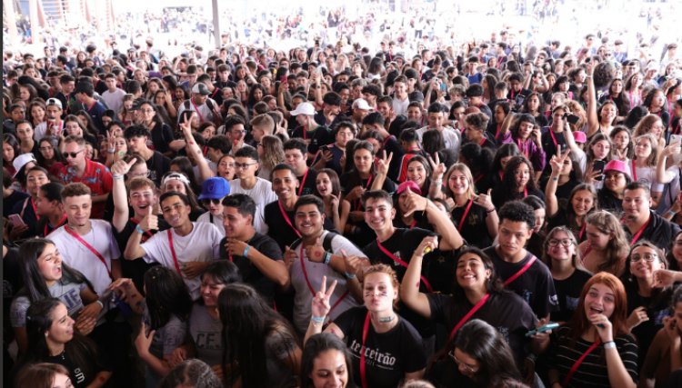 Univel Play 2024 vai conectar alunos do ensino médio a vida acadêmica