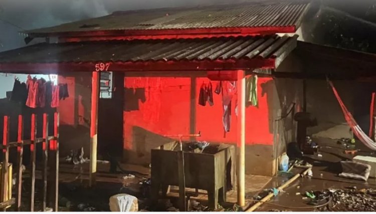 Homem todo queimado é encontrado pelado na rua pedido socorro em Jesuítas, após incêndio causado por briga de casal