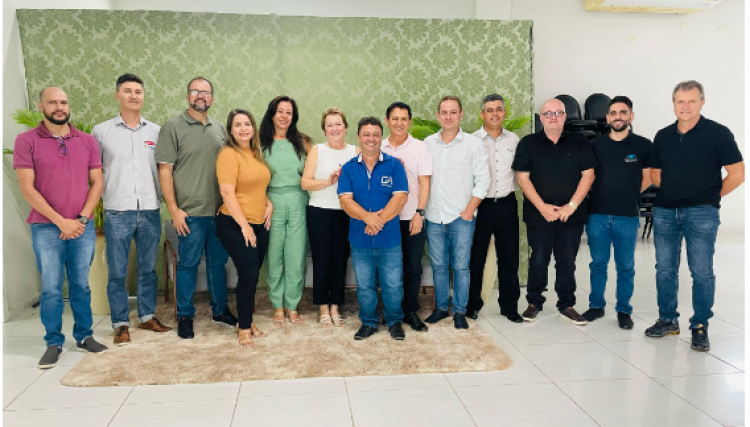 Diretoria da Acicaf realiza reunião mensal em Cafelândia 