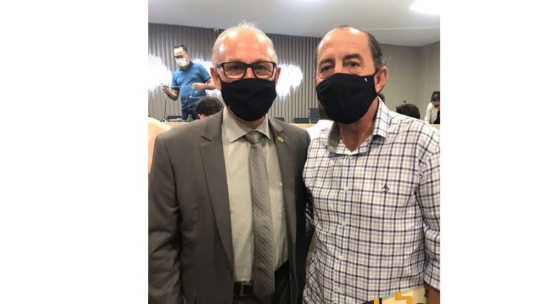 Prefeito de Nova Aurora participa de encontro com diretor da Itaipu 