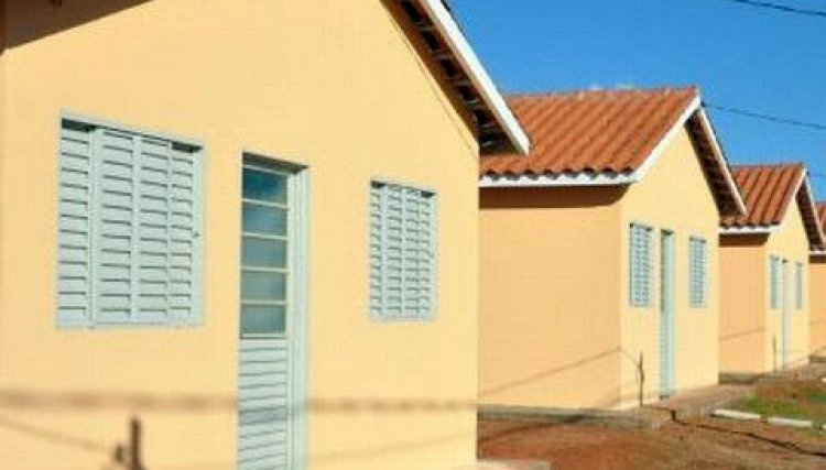 Nova Aurora homologa edital de licitação para a construção de 18 casas populares 