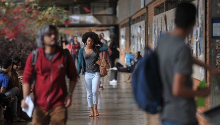 MEC anuncia regras para o Fies do segundo semestre de 2021