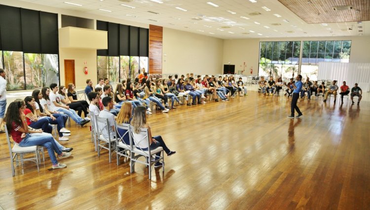 Jovens fazem reflexão sobre o futuro do cooperativismo