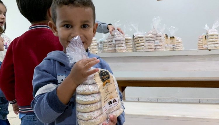 Crianças de Goioerê ganham a Bolacha Solidária 