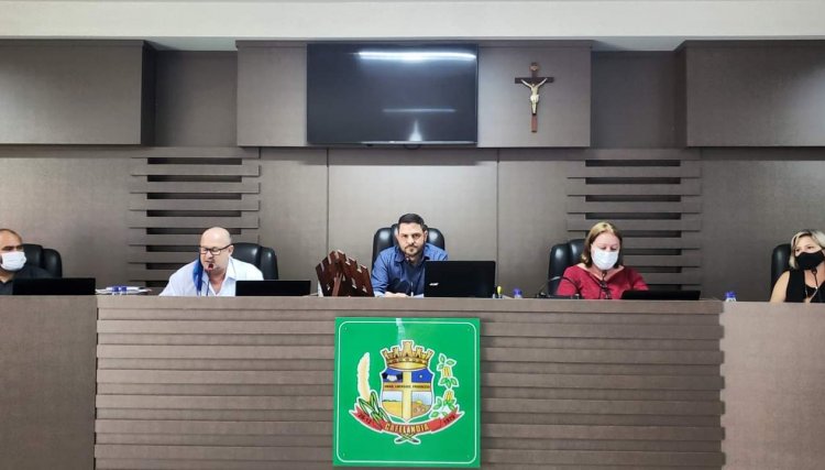 Vereadores realizam Sessão Extraordinária para deliberação de Projetos importantes