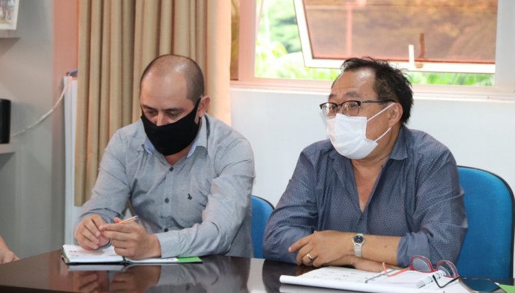 Prefeito de Cafelândia Dr. Culestino se reúne com diretores de escolas e Cmeis 