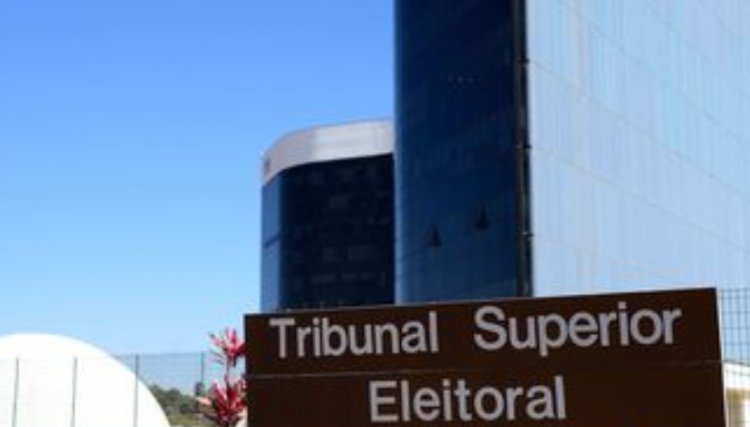 TSE aprova ajuste de calendário eleitoral e fiscalização nas eleições
