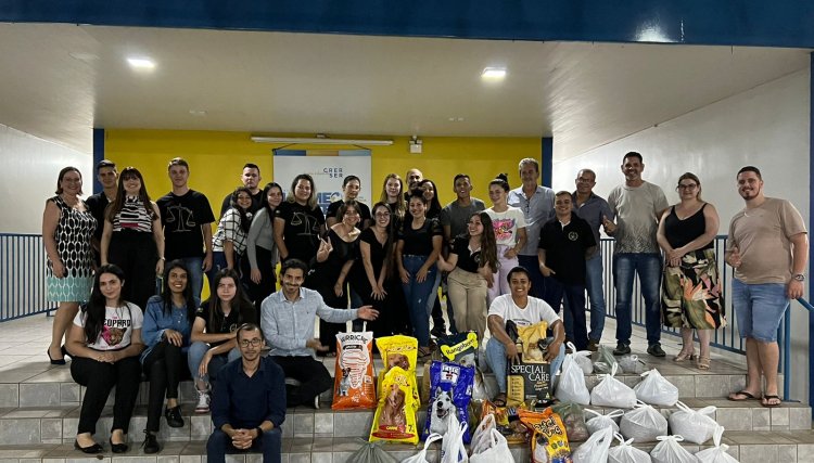 Trote Solidário do curso de Direito da Unimeo arrecada ração para APASBAC 