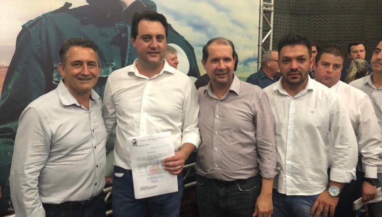 Ratinho Júnior e Micheletto liberam R$ 6,3 milhões para nove municípios