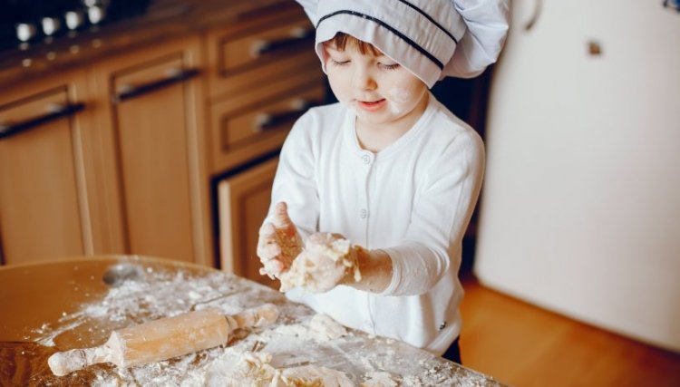 Copacol supermercados oferece oficina culinária kids