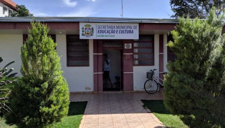 Escolas municipais e CMEIs terão aulas suspensas em Corbélia