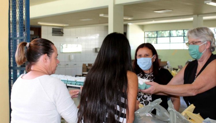 Nesta sexta-feira teve inicio terceira entrega de kits de merenda em Escolas Estaduais