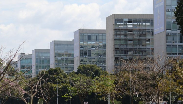 Confira os nomes dos 37 ministros do futuro governo