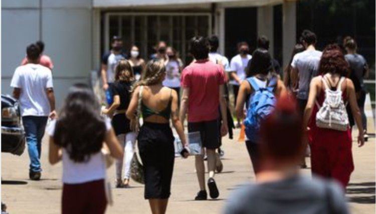 Estudantes podem pedir reaplicação do Enem a partir de hoje