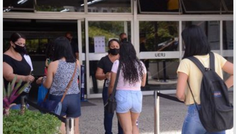 Enem digital será presencial e candidato deve levar caneta preta