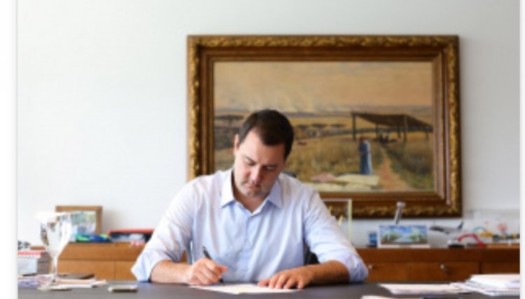 Governador anuncia reajuste de 5,79% para servidores e novo piso dos professores