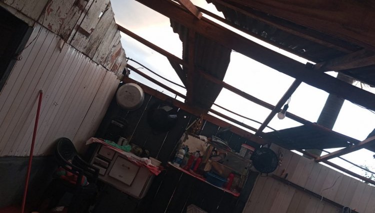Em Quarto Centenário temporal deixa rastro de destruição neste sábado